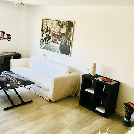 Apartamento Centric Loft Penthouse With Terrasse, Castle Views *